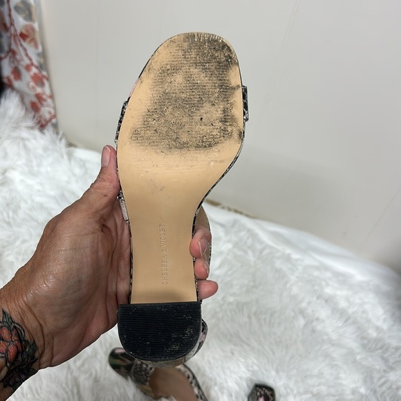 Chelsea & Violet Leather Snake Print Block Heels - Picture 7 of 10